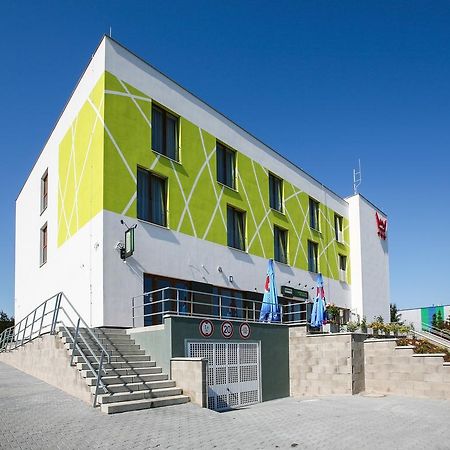 Nad Kralovnou Hotel & Restaurant Praha Ruang foto